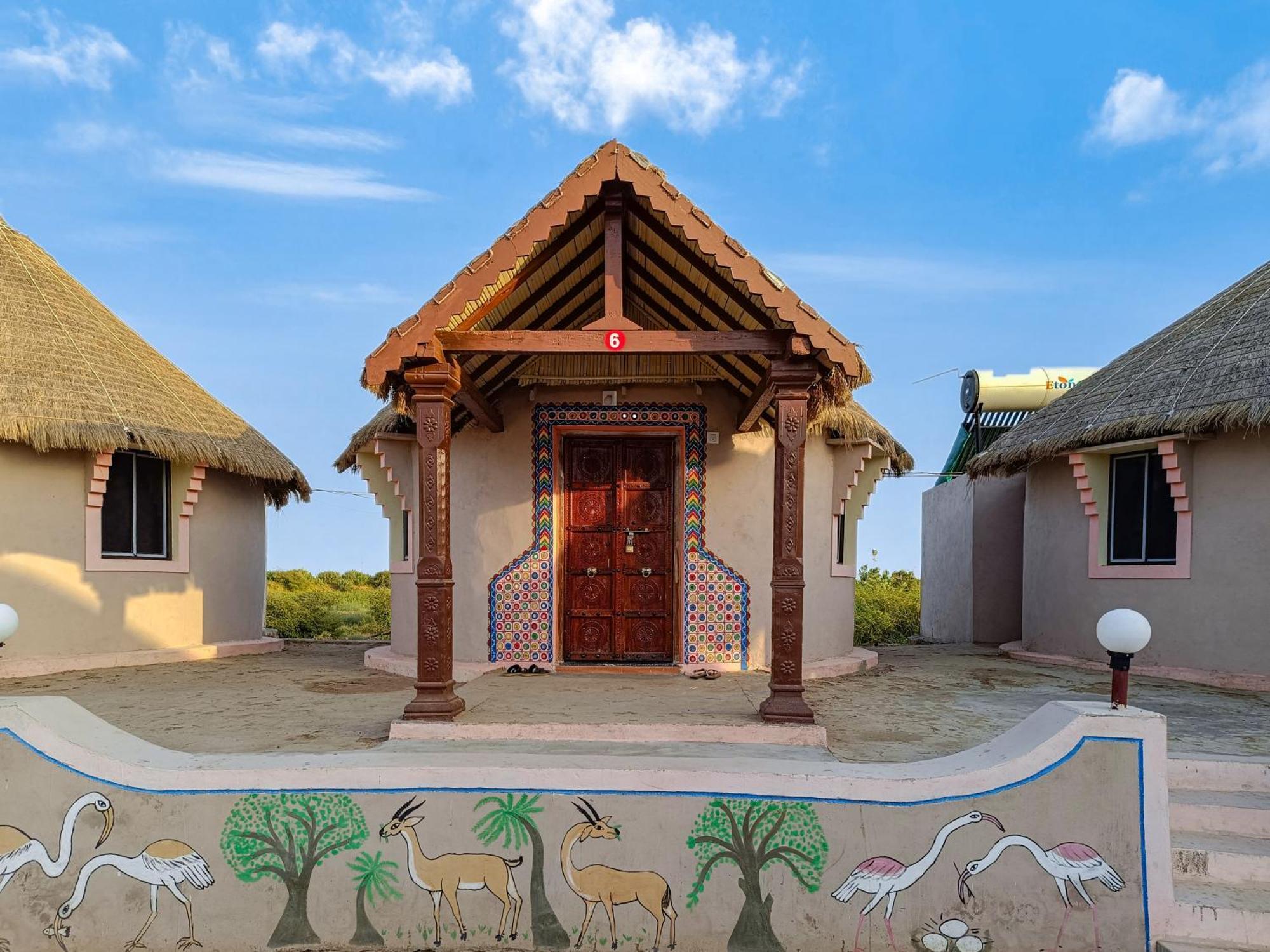 Dholavira Village Resort Экстерьер фото